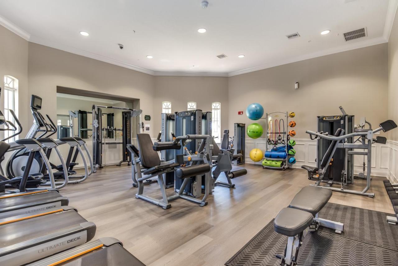 Top-Floor Luxurious Lakeview Condo オーランド エクステリア 写真